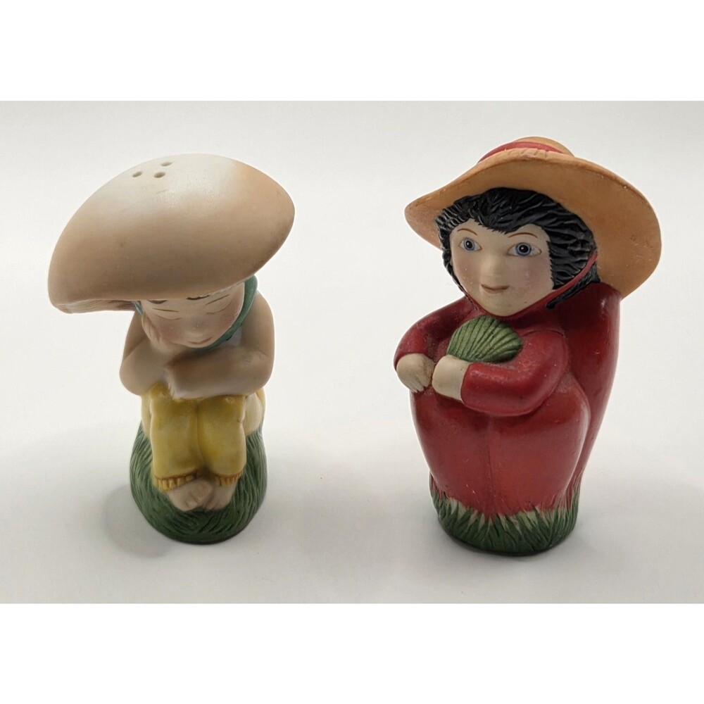 VTG 1991 Franklin Mint Homegrown Sweethearts S & P Shakers Mushroom/ Bell Pepper